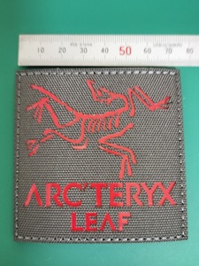 Arc’teryx leaf　アークテリクス　リーフ　ベルクロ　パッチ　gray-red