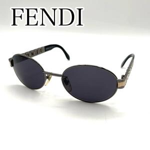 美品　FENDI フェンディ　サングラス　ロゴ入り　MOD. SL 7121 ケース付き