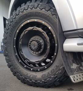 限定カラー プラド ハイラックス サーフ FJ H3 パジェロ トーヨー オープンカントリー MT 265/70R17 265/65R17 タイヤホイール17インチ