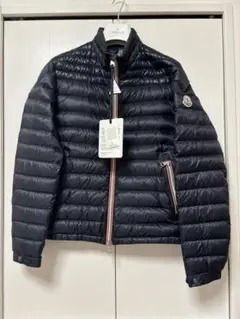 新品MONCLER モンクレールダウンジャケット メンズ　レディース