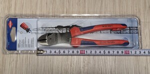 インボイス対応可★クニペックス【KNIPEX】200㎜7422-200TBK 強力型斜ニッパー　硬線用（ベントタイプ）落下防　新品未使用★在庫あり