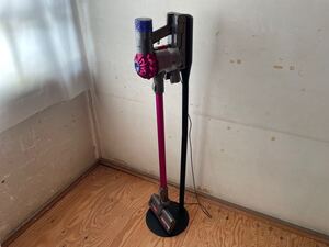 ダイソン Dyson V6 Cord-free Pro 充電スタンド付き