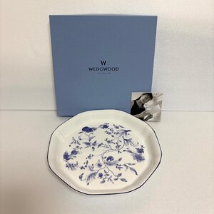 【未使用】WEDGWOOD BLUE PLUM ウェッジウッド オクタゴナルディッシュ ブループラム ボーンチャイナ プレート 花柄 来客 おもてなし