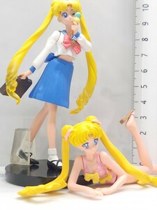 HGIF美少女戦士セーラームーン 月野うさぎ 制服ver.水着ver.[24b20検]SailorMoonワールド コレクション プレミアムFigurine フィギュア