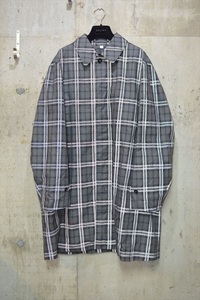 バーバリー　Burberry　LONDON　ENGLAND　リカルドティッシ　ポップトレーディングカンパニー　POP TRADINGCOMPANY　カーコート　XL D2144