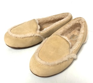 二点落札で送料無料！2A6【未使用】UGG アグ HAILEY ヘイリー ローファー モカシン フラットシューズ ベージュ 23cm レディース