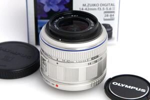 訳有品｜オリンパス M.ZUIKO DIGITAL 14-42mm F3.5-5.6 II シルバー CA01-A9011-2N3-ψ