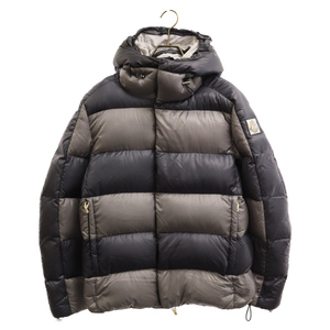 MONCLER GAMME BLEU モンクレール・ガム・ブルー GIUBBOTTO ボーダー ダウンジャケット グレー/ネイビー 023914130670