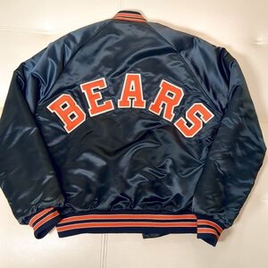 USA製 ベアーズ チョークライン スタジャン M 中綿ジャケット Chicago Bears 90s Chalk Line NFL ヴィンテージ アーチロゴ バックロゴ