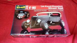 長期保管品 　Revell　1/16 ’34 Ford Phaeton Street Rod　レベル 