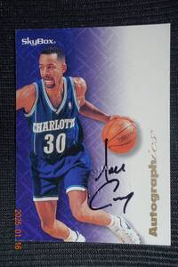 Dell Curry 1996-97 Fleer SkyBox Premium Autographics