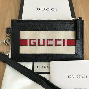 極美品　GUCCI グッチ　ネックストラップ付き　コインケース　カードケース　黒　パスケース　社員証入れ