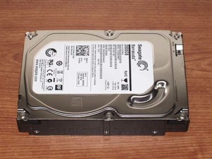 ★ 2TB ★ Seagate 【 ST2000DM001 】 F/W：CC27　良品 ★HL4