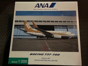 全日空商事　1/200　B737-700　ANA ゴールドジェット　JA01AN　NH20019　used