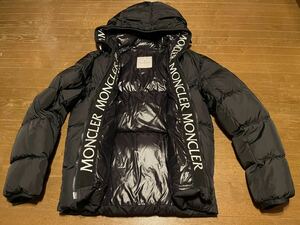 【正規輸入品】使用感極少 程度非常に良好です 19AW Moncler MONTCLA TG2 モンクレール モンクラ サイズ2 ブラック 管36