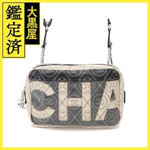 CHANEL　シャネル　カメリア　ウエストバッグ　ホワイト　ブラック　ＳＶ　ＰＶＣ　ビニール　A57273　【472】YN