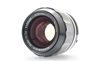 Nikon AI改 NIKKOR-N・C Auto 35mm F1.4 Fマウント ニコン MF一眼レフ用 広角単焦点レンズ ■25478