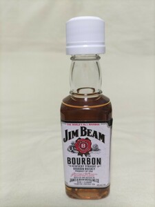 バーボンウィスキー　JIM BEAM　ジムビーム　ミニボトル　ミニチュアボトル　50ml