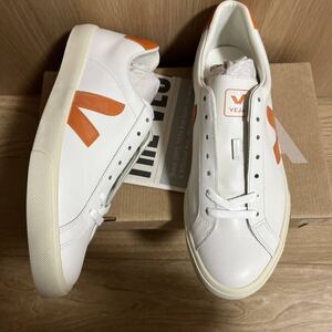 新品 VEJA ヴェジャエスプラー　レザー　スニーカーEUR42 27cm