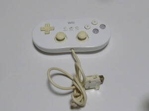 C05【即日発送 送料無料 動作確認済】Wii クラシックコントローラー　純正品　任天堂　シロ　ホワイト　RVL-005