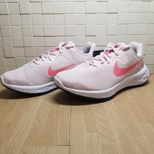 送料無料・新品未使用！！ナイキ NIKE ランニングシューズ スニーカー / ウィメンズ レボリューション 6 NN PRM / ピンク 24.0ｃｍ