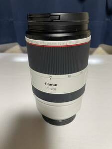 美品★送料無料★CANON RF 70-200mm F2.8 L IS USM　おまけでレンズ保護フィルターと持ち運び保護ケース付き ：キャノン RFレンズ 大三元