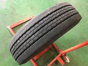 s388-4-4 ☆205/70R17.5 中古1本！ トーヨー M134 2019年製 スペア用に♪ K35