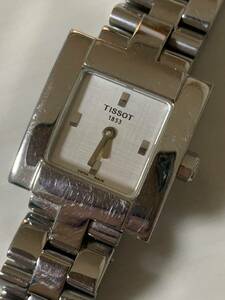 TISSOTティソ 本物 1853 スクエア型フェイス QZ レディース腕時計 稼働品