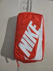 【雷市場（ポンジャン）商品韓国直送】 新品 NIKE(ナイキ) トレーニング サッカーシューズ シューズポケット