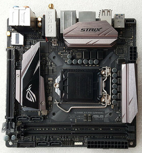 美品 ASUS STRIX Z270I GAMING マザーボード Intel Z270 LGA 1151 第6世代.第7世代 Mini ITX DDR4 M.2