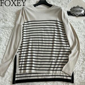 FOXEY Sweater Myne ボーダー長袖ニット　ロゴプレート　スリット　38