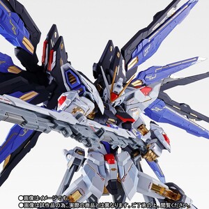 ストライクフリーダムガンダム METAL BUILD SOUL BLUE Ver＋光の翼オプションセット(SOUL BLUE Ver)