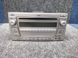 #2953-10 トヨタ純正 CD AUX AM/FM ラジオ オーディオ デッキ　CT-W58　08600-00H30