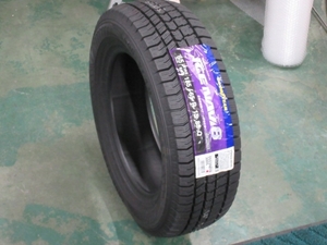 グッドイヤー　アイスナビ８　スタッドレス　１８５／６５Ｒ１５　２０２１年　４３週　新品　１本のみ