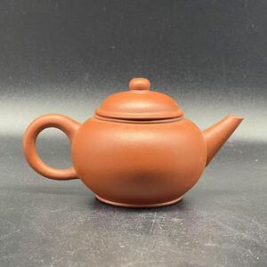 唐物 煎茶道具 身底 中国宜興 款 大振 朱泥 単孔 急須 幅12.5cm 紫砂壺 茶道具 煎茶 中国古玩 白泥 水平壷 孟臣 紫砂 紫泥