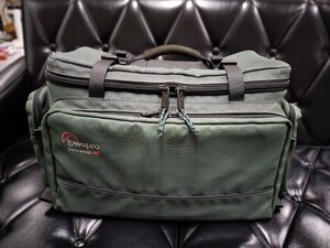 ★☆Lowepro/ロープロ　カメラバッグ　ショルダー☆★