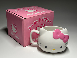 【瑞】ハローキティ　HELLO　KITTY　マグカップ　ピンク