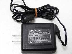 美品　Victor 純正 ACアダプター AP-V13 ビクター 充電器 11V 1A　 GR-DV900K GR-DV700K GR-DX300K GR-DVA30K 等 送料390円　726