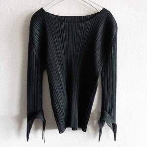 【美品】 PLEATS PLEASE【プリーツ カットソー 】 3 ブラック プリーツプリーズ ISSEY MIYAKE 2410430