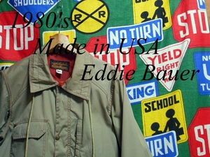 ★珍しいバックプリーツ入りの1着★Made in USA製アメリカ製Eddie Bauer エディーバウアービンテージマウンテンパーカ80s80年代黒タグ珍品