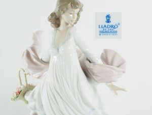 リヤドロ 春の輝き 5898 LLADRO フィギュリン 高さ30.5cm 磁器人形