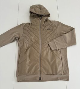 オークリー　ＯＡＫＬＥＹ　ＨＹＢＲＩＤ　ＰＵＦＦ　ＦＬＥＥＣＥ　７．０　ＦＯＡ４０６９１２　(ＲＹＥ)　ＸＸＬ