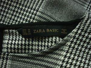 格安未使用タグ付きガーリー可愛い・ZARA BASIC(ザラ)・お洒落で高級感のあるグレンチェック系総柄地・高級ノースリーブ系ブラウス EUR M