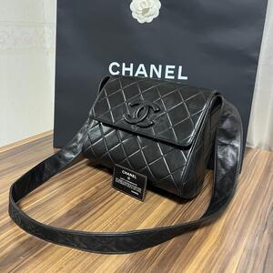 ★正規品 美品★CHANEL シャネル ショルダーバッグ ココマーク マトラッセ ラムスキン 3番台 ブラック