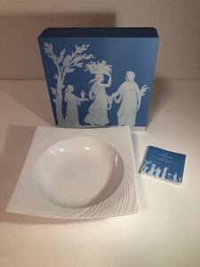 11-215 WEDGWOOD ウェッジウッド 洋食器 ホワイト 白 ETHEREAL エスリアル101 スクエアボール お皿 ボーンチャイナ 美品