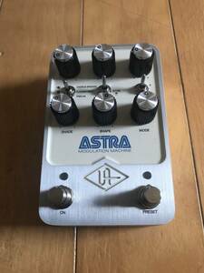 Universal Audio UAFX Astra Modulation Machine コーラス フランジャー トレモロ