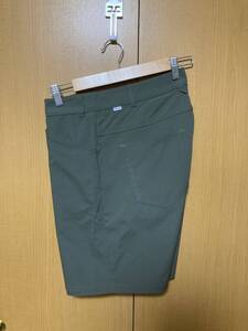 Houdini Ms Dock Short フーディニ Baremark Green　Mサイズ