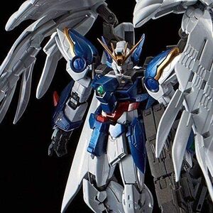 ＲＧ ウイングガンダムゼロ ＥＷ & ドライツバーク［チタニウムフィニッシュ］