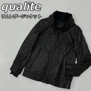 【qualite】カリテ 羊革 ラムレザージャケット ライダース ブルゾン スタンドカラー ABAHOUSE アバハウス 黒 ブラック 3260030002