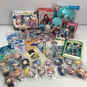 05w07623★1円~ 【アニメグッズセット】初音ミク プロジェクトセカイ 東雲彰人 青柳冬弥 他 アクキー フィギュア タオル CD 他 中古品